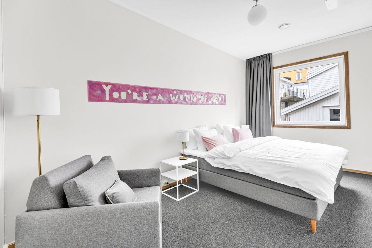 Lille Hotell Арендал Екстериор снимка